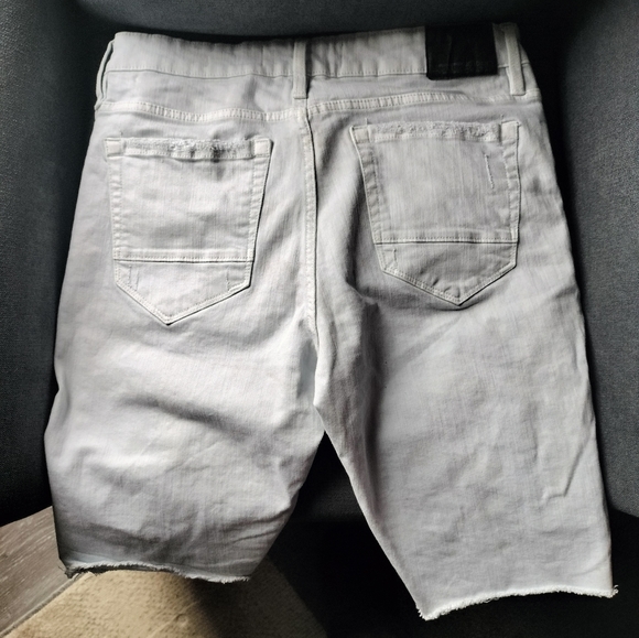 Jordan Craig Men's Sz 34 Stone washed shorts - Picture 2 of 4